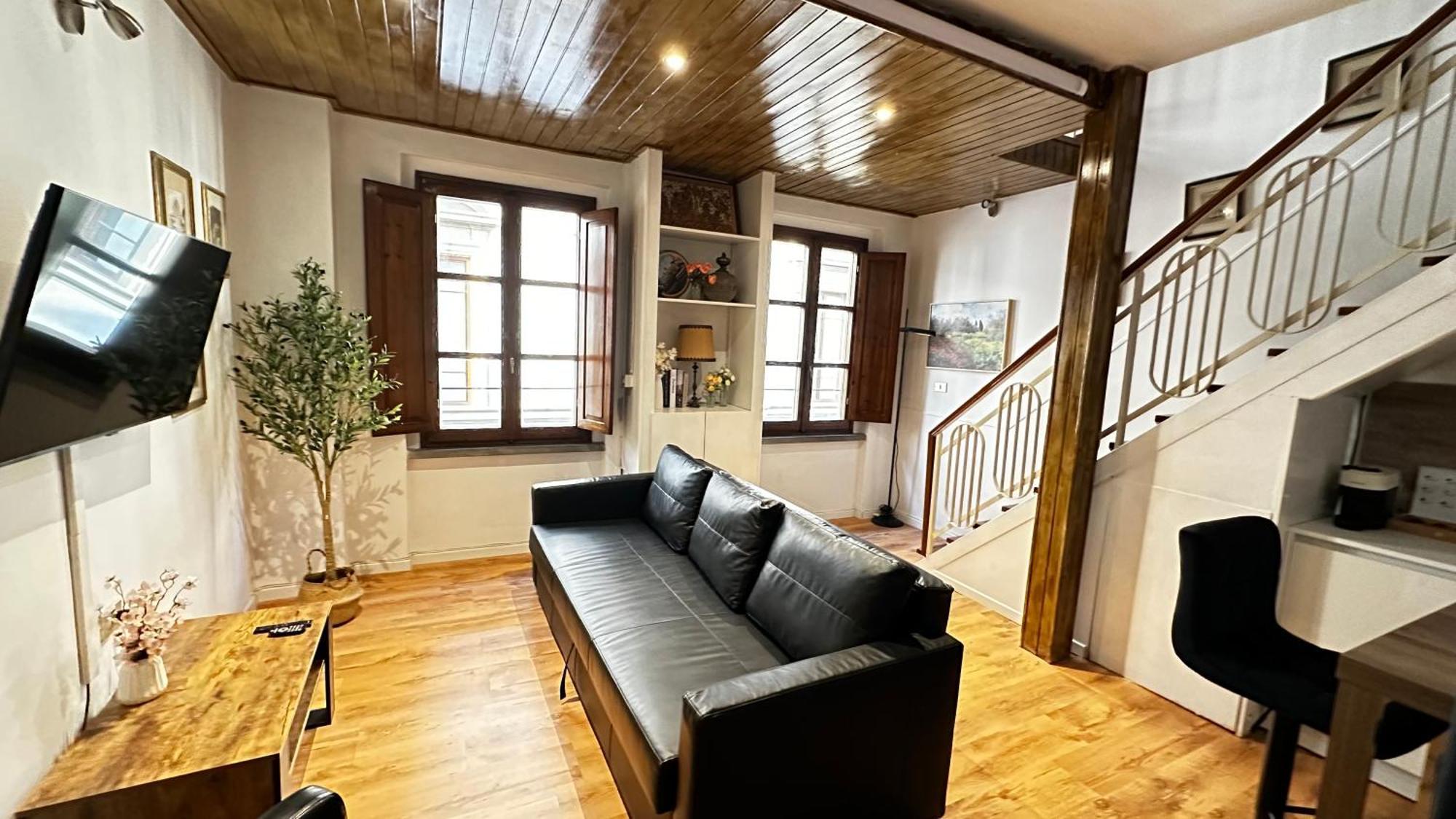 Apartamento Davanti Al Duomo-appartamento Storico *